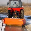 Hydraulic snow sweeper for tractor