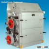 Oil seeds crushing machine