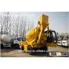 Self Loading Concrete Mixer