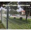 wire mesh fence