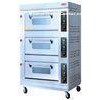 Energy-Saving Electric Baking Ovens With 3 Layer 9 Trays For Catering Industry