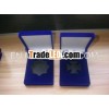 gift box medal