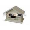Triangle roof bird house