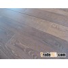 Oak solid wood flooring