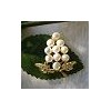 freshwater pearl brooch