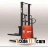 Semi-electric pallet stacker EFA10-35
