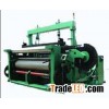 Shuttless wire weaving machine