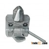 Intermediate twistlock