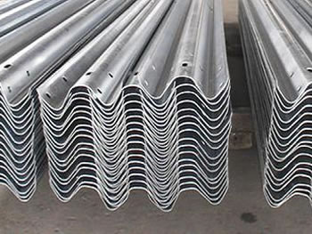 Hot-dipped Galvanized Guardrail