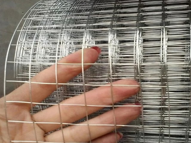 Stainless Steel Welded Mesh Rolls